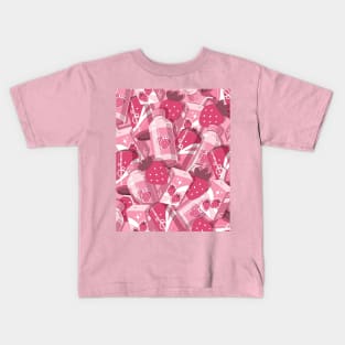 The cute pink set of the strawberry drinks Kids T-Shirt